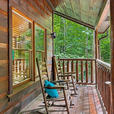 Brave Eagle Cabin Сивиървил Екстериор снимка