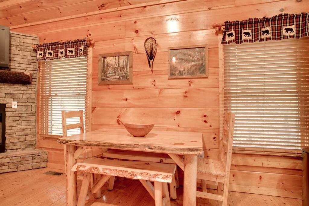 Brave Eagle Cabin Сивиървил Стая снимка