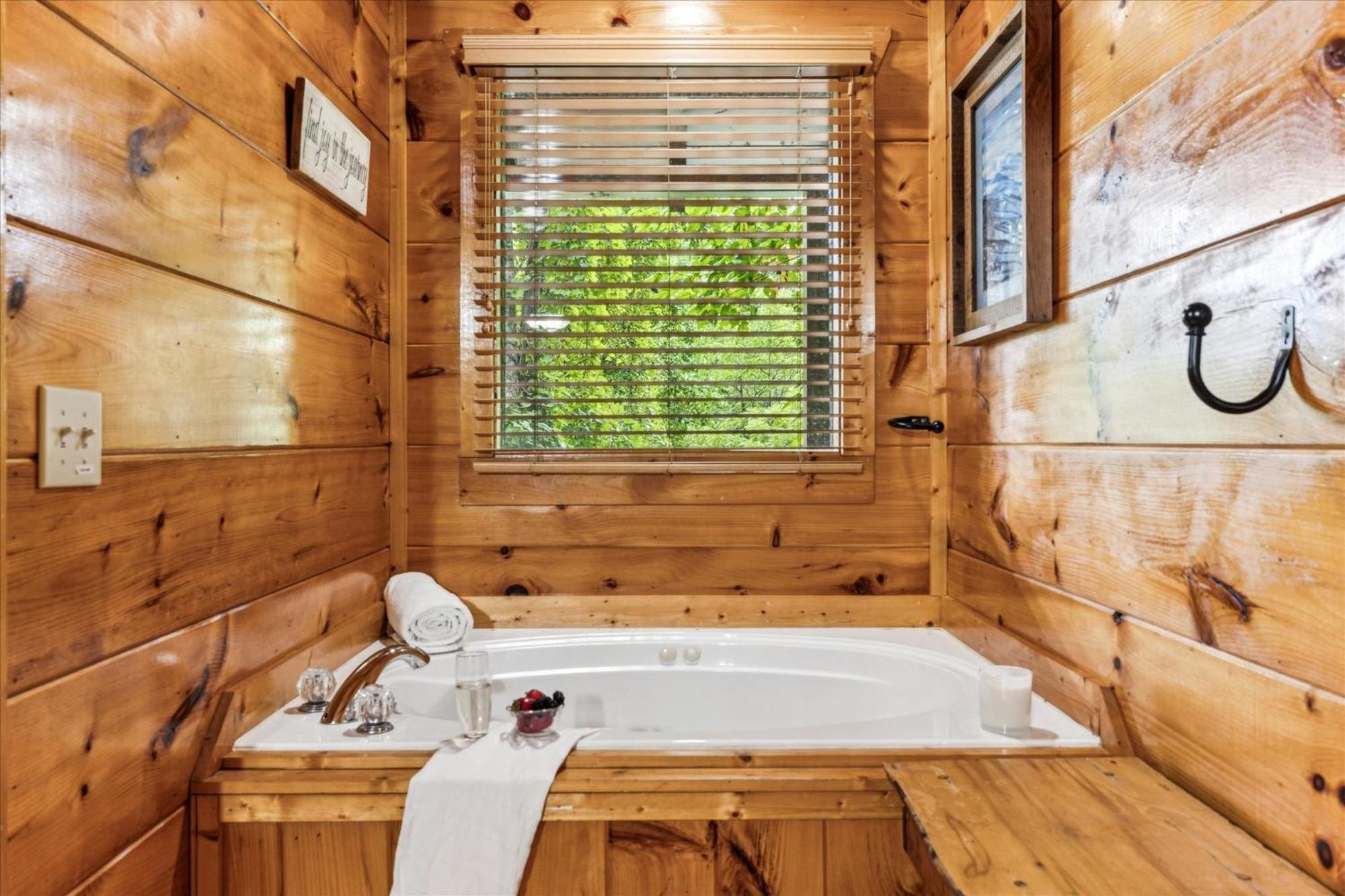 Brave Eagle Cabin Сивиървил Екстериор снимка