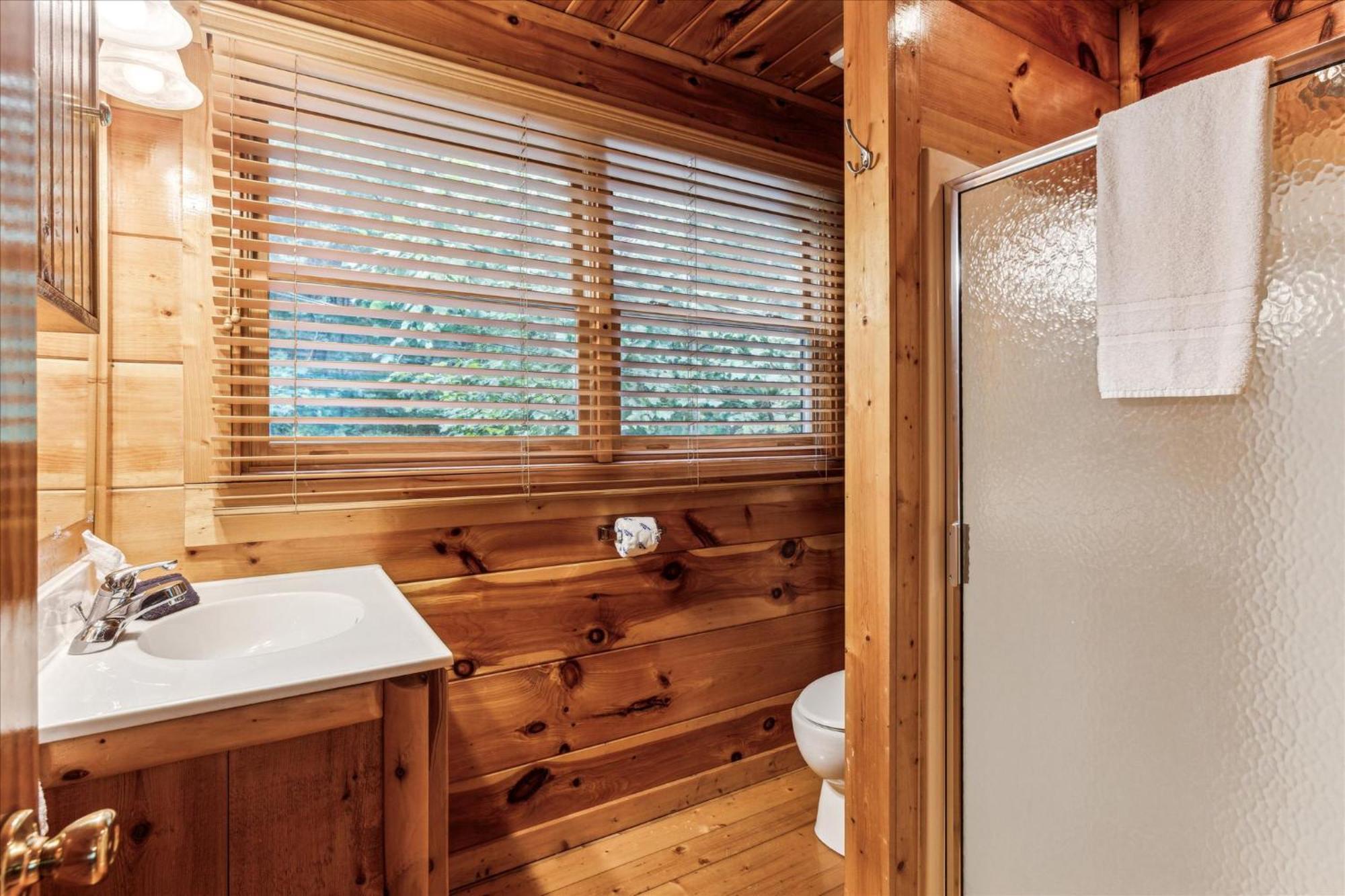 Brave Eagle Cabin Сивиървил Екстериор снимка